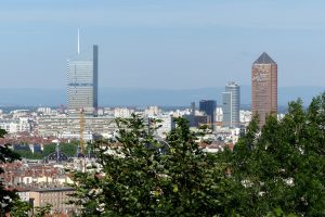 Lire la suite à propos de l’article Nettoyage professionnel à Lyon Part-Dieu : Comment trouver la société de nettoyage idéale ?